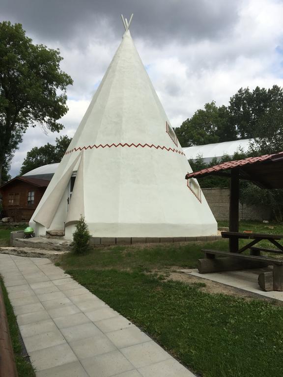 Hotel Resort Stein Cheb Exterior foto