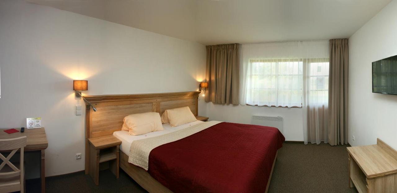 Hotel Resort Stein Cheb Exterior foto